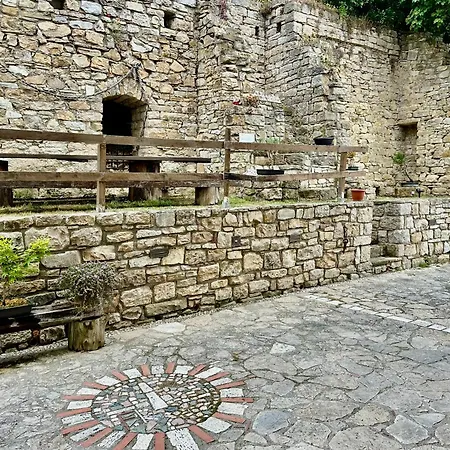 Couette-café Country Piani Del Mattino