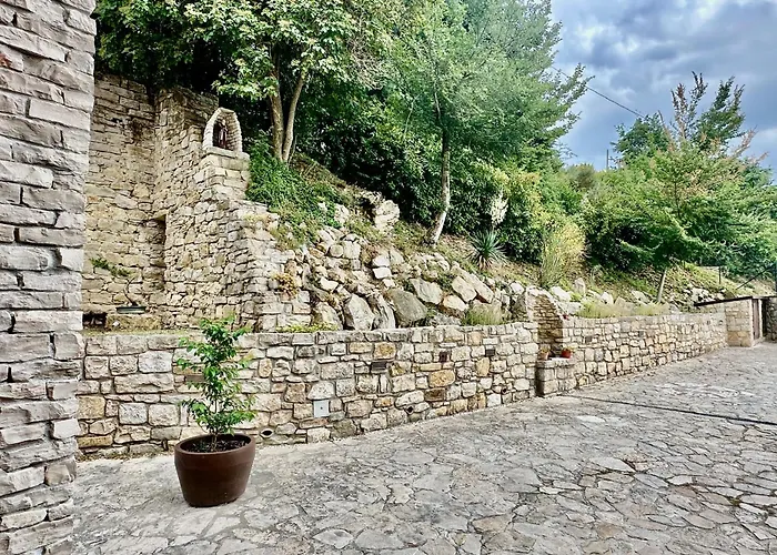 Country Piani Del Mattino Bed & Breakfast 3*