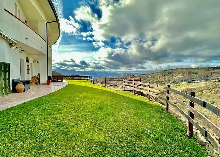 Country Piani Del Mattino 3*